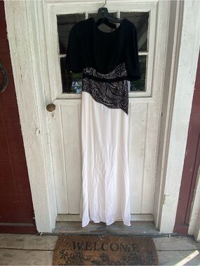 BCBGMaxAzria Black and White Maxi Dress with Printed Waist Panel